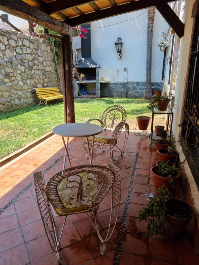 Rosas Guest house