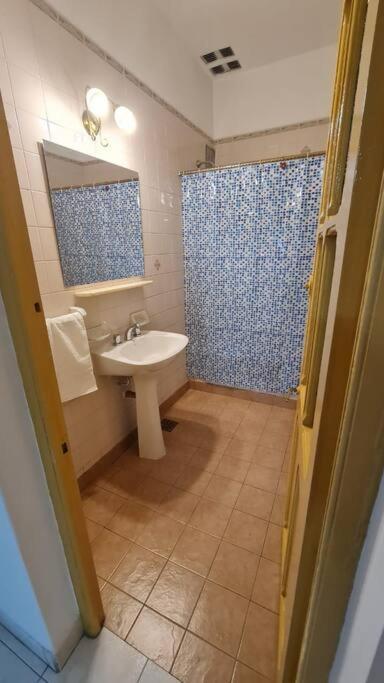 Linda Casa P/5 Personas En Capital Сasa de vacaciones *
