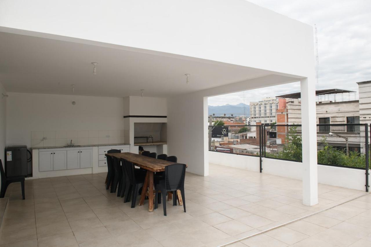 Departamento Con Terraza Y Quincho Con Asador