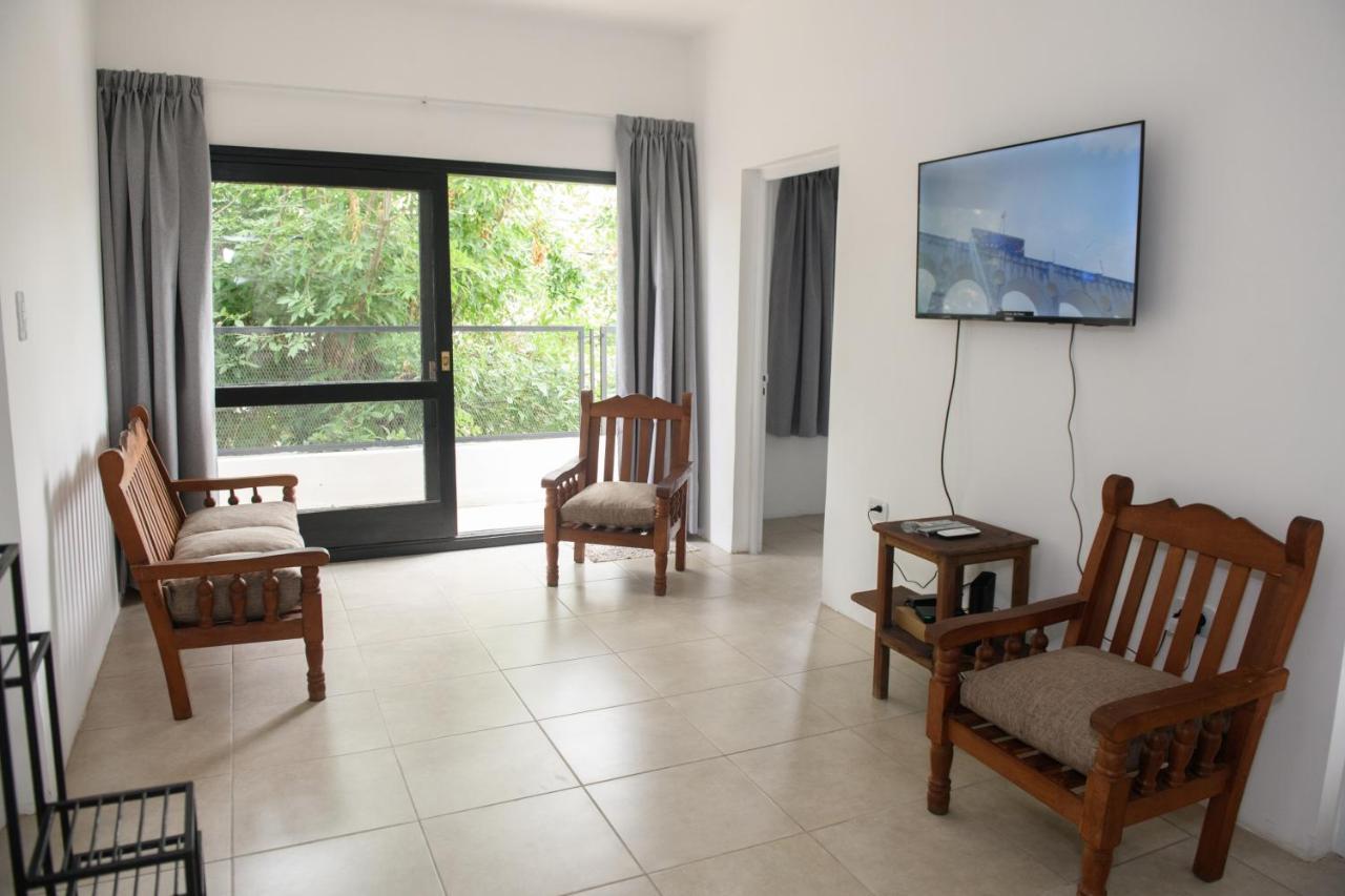 Departamento Con Terraza Y Quincho Con Asador