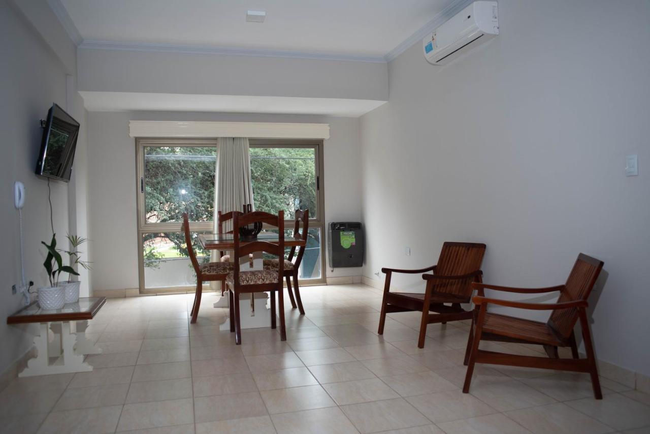 Edificio Junin Apartamento