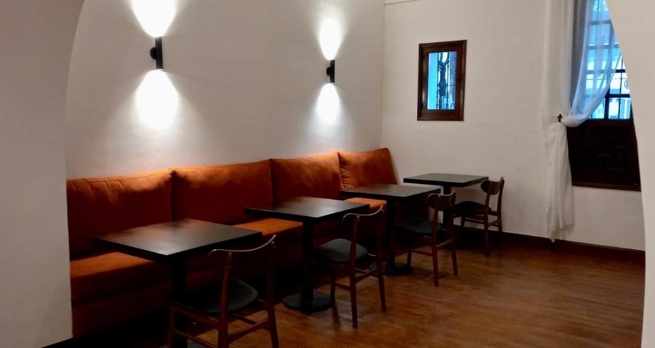 Del Virrey Hotel