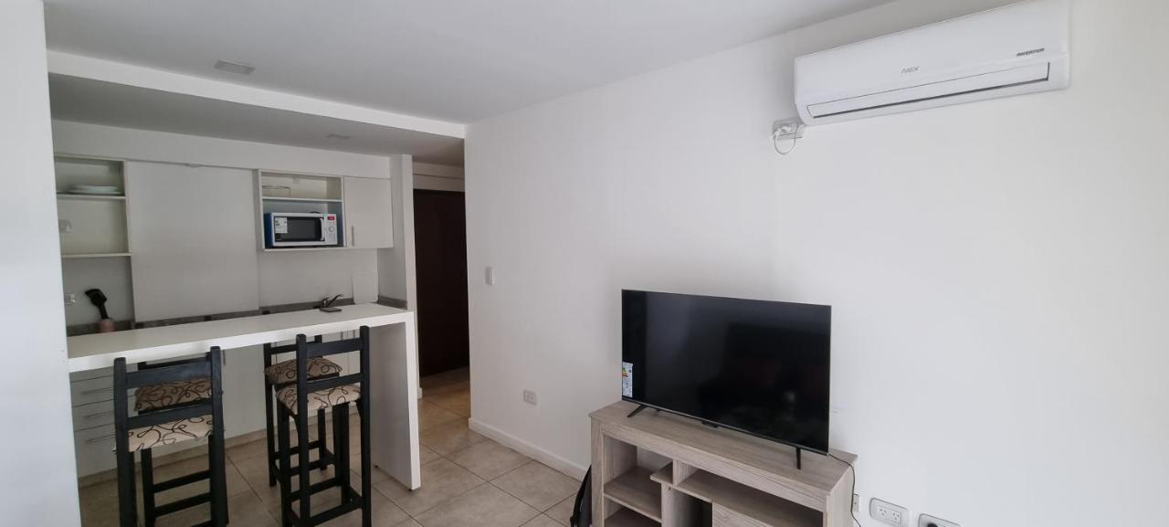 Edificio Del Poeta Apartamento *