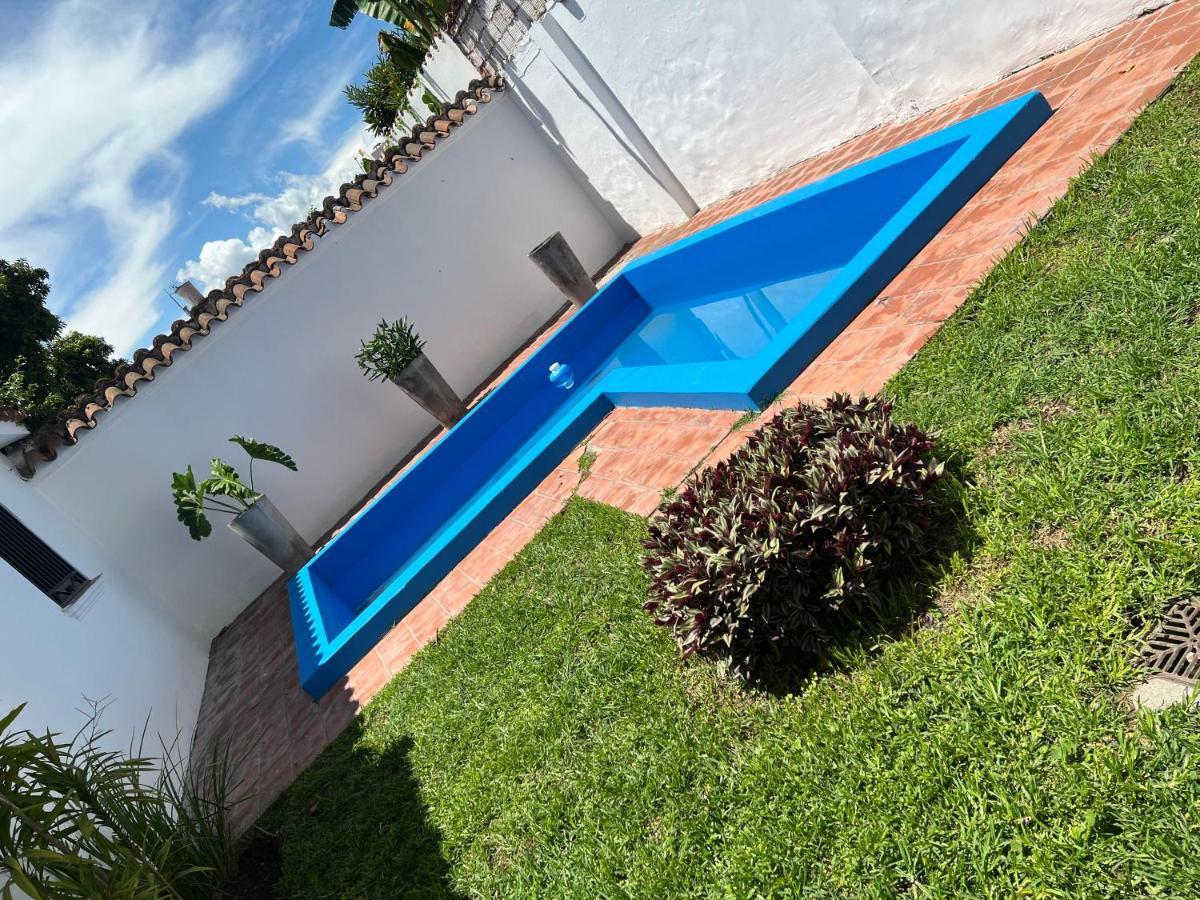 Villa Residencia Paseo Guemes