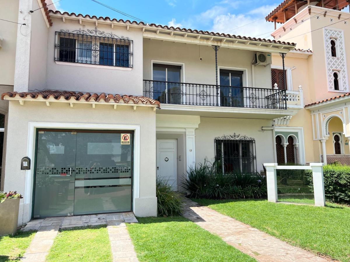 Villa Residencia Paseo Guemes
