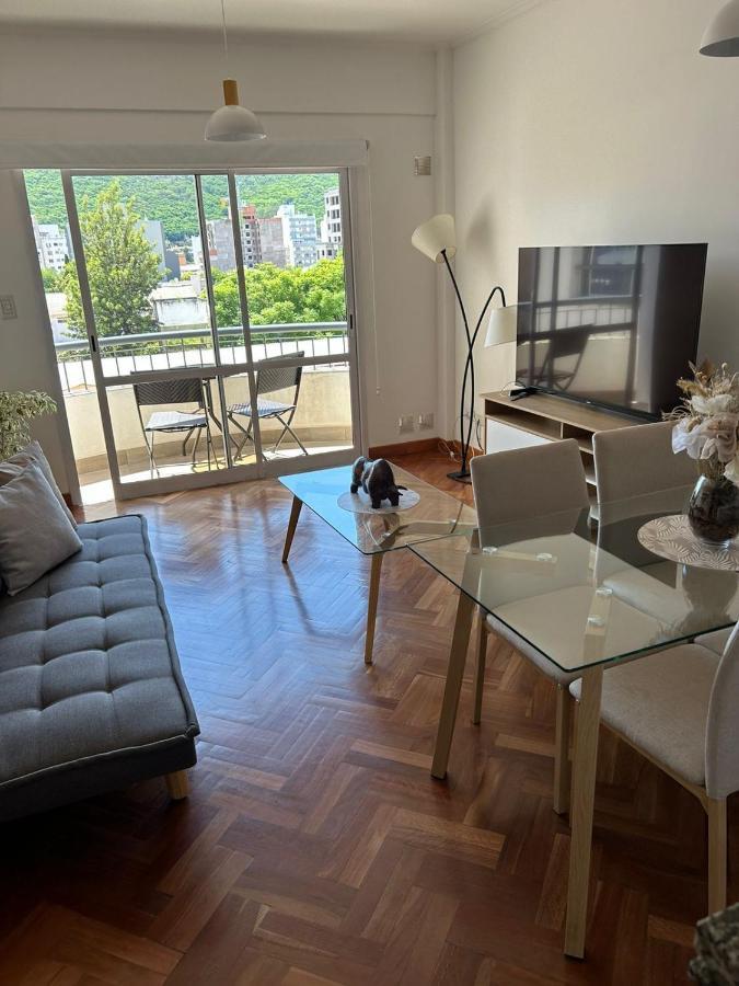 Apartamento Depto. Ameghino 540