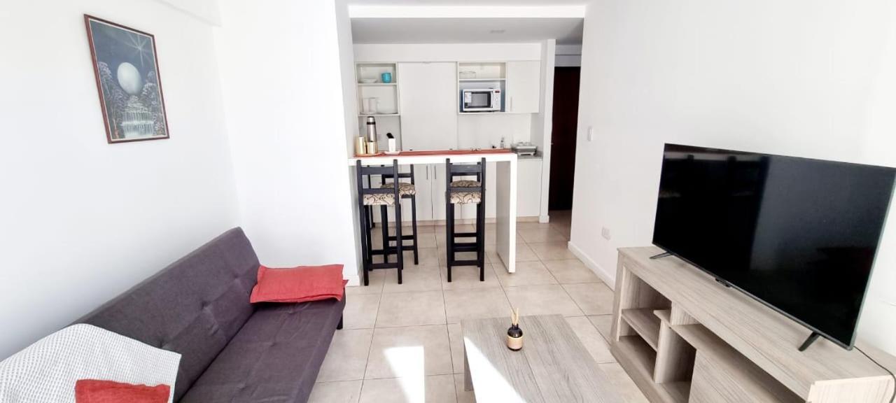 Edificio Del Poeta Apartamento *