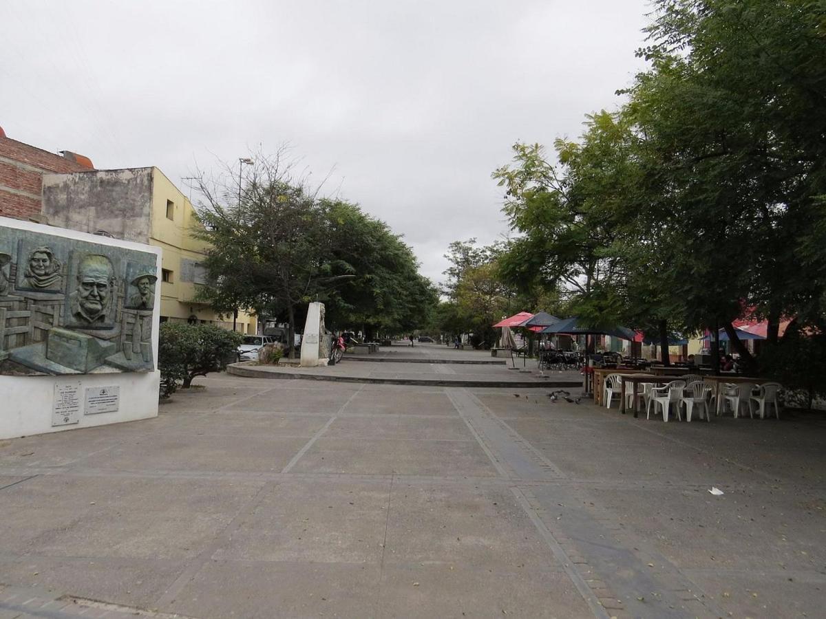 Edificio Del Poeta Apartamento *