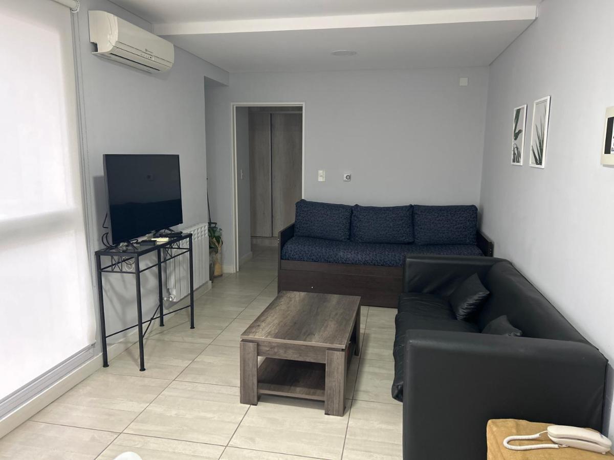 Dean Funes Suites 606