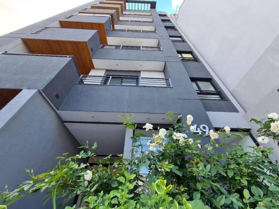 Maipu Jauzz Studio En Planta Baja Y Con Cochera