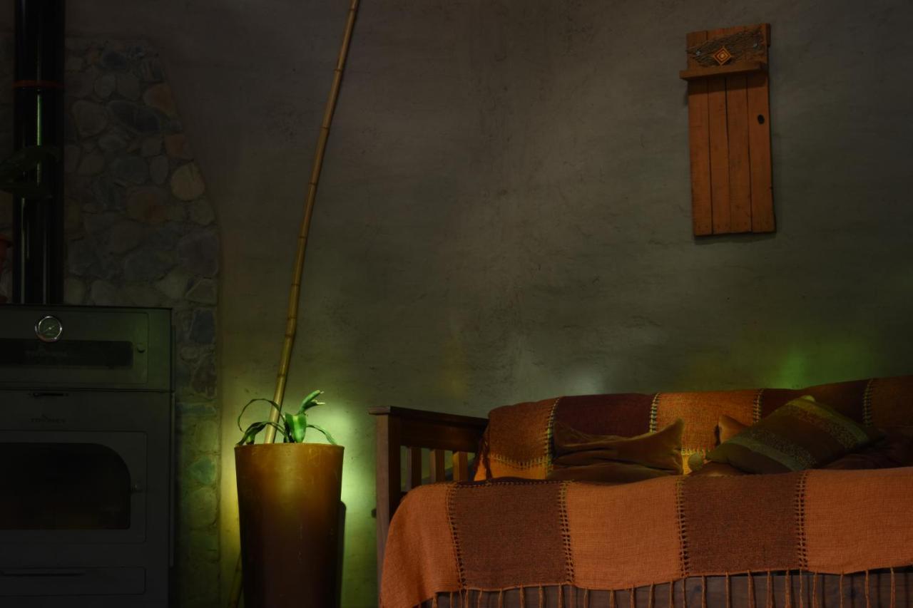 Ayni Hogar Octogonal Habitación en casa particular Salta