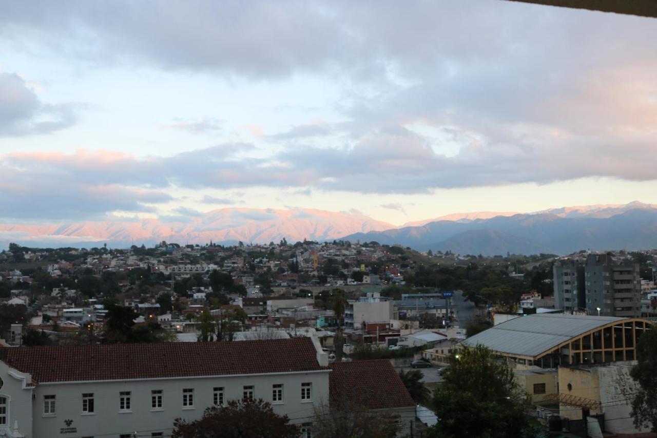 Departamento Rivadavia 1750 Apartamento *