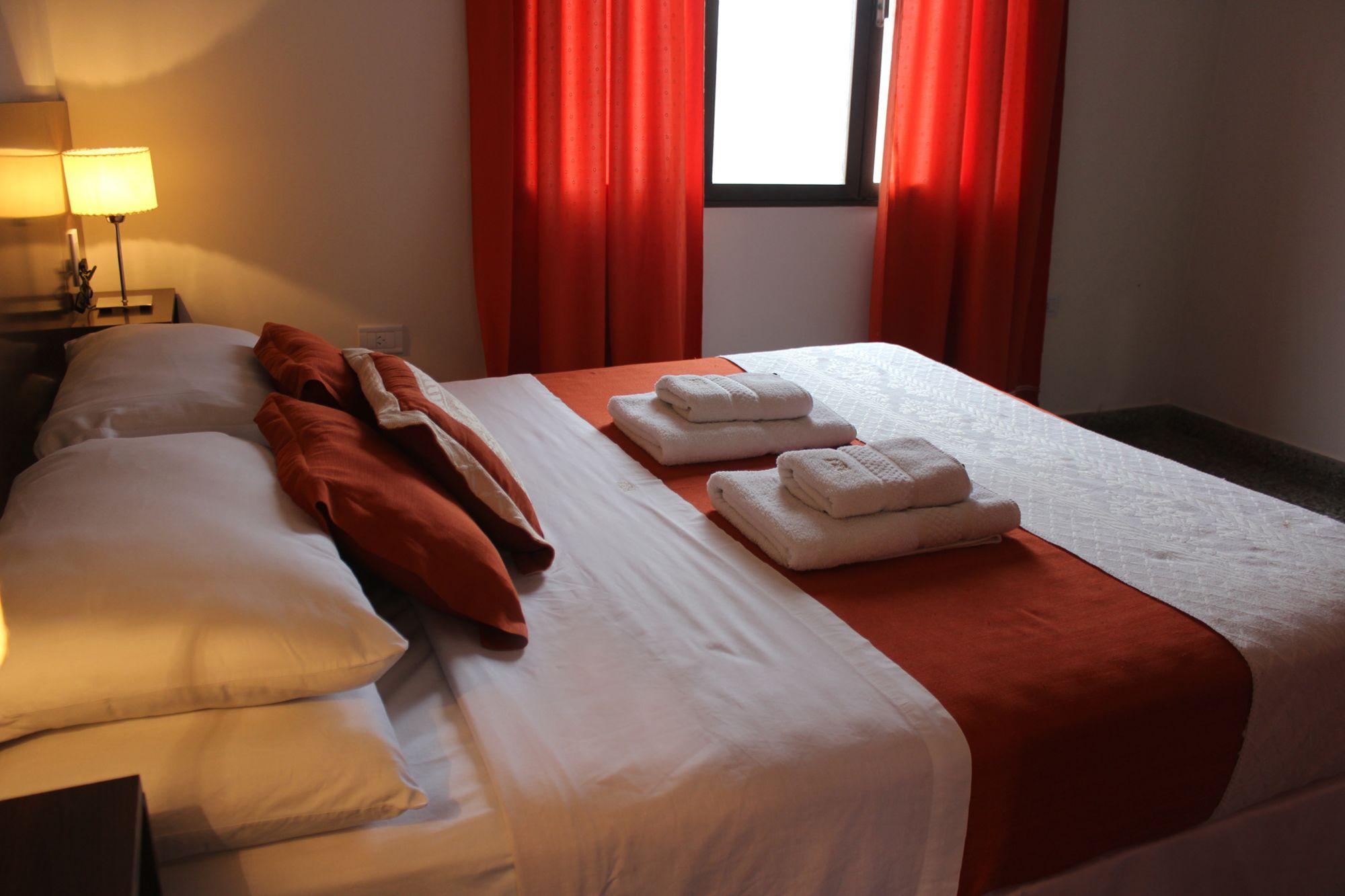 Ref Apartahotel