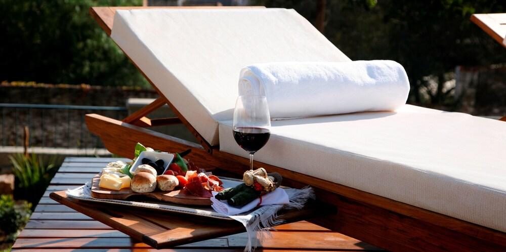 Hotel Kkala Boutique 4*