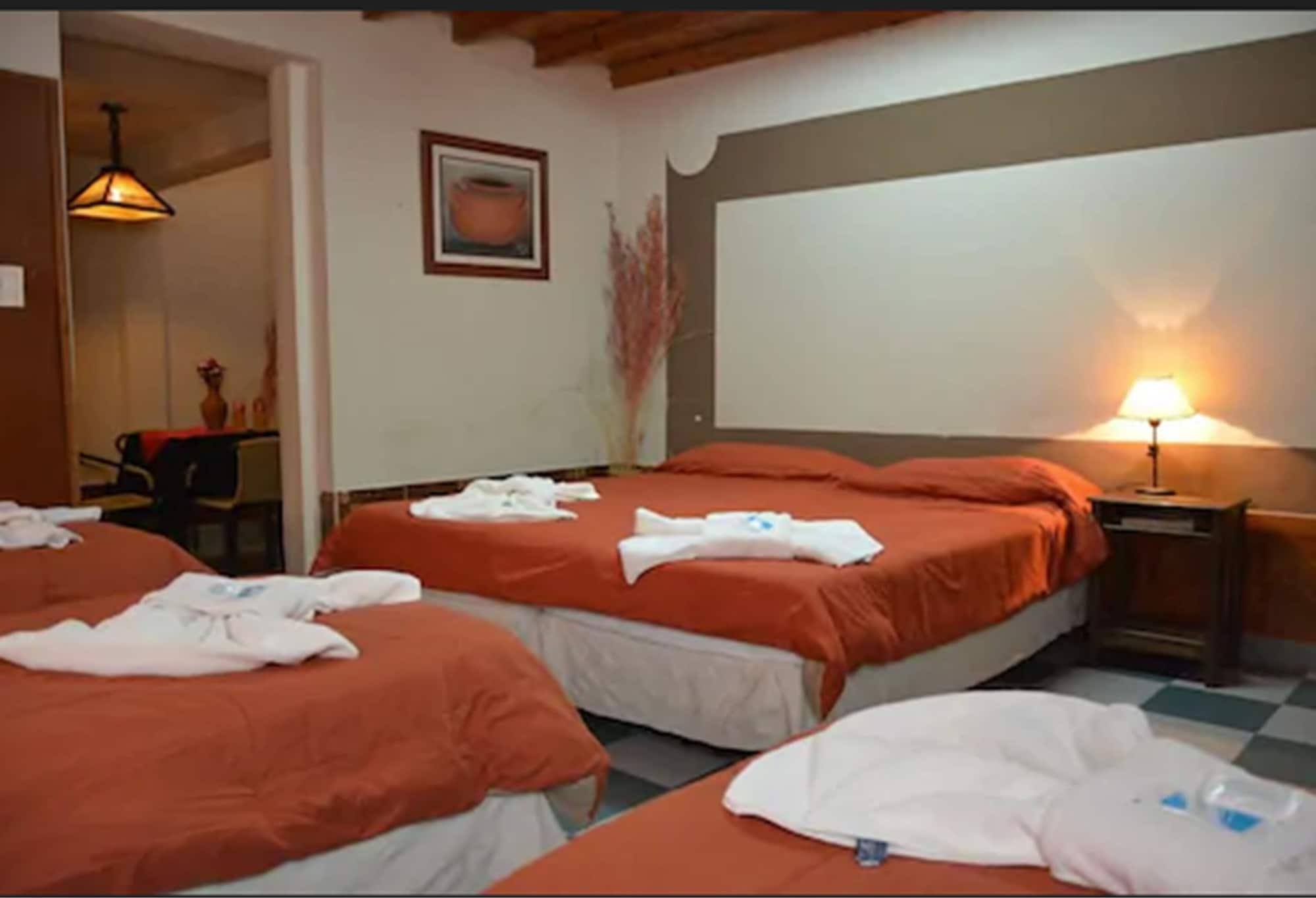 Hotel Pacha *