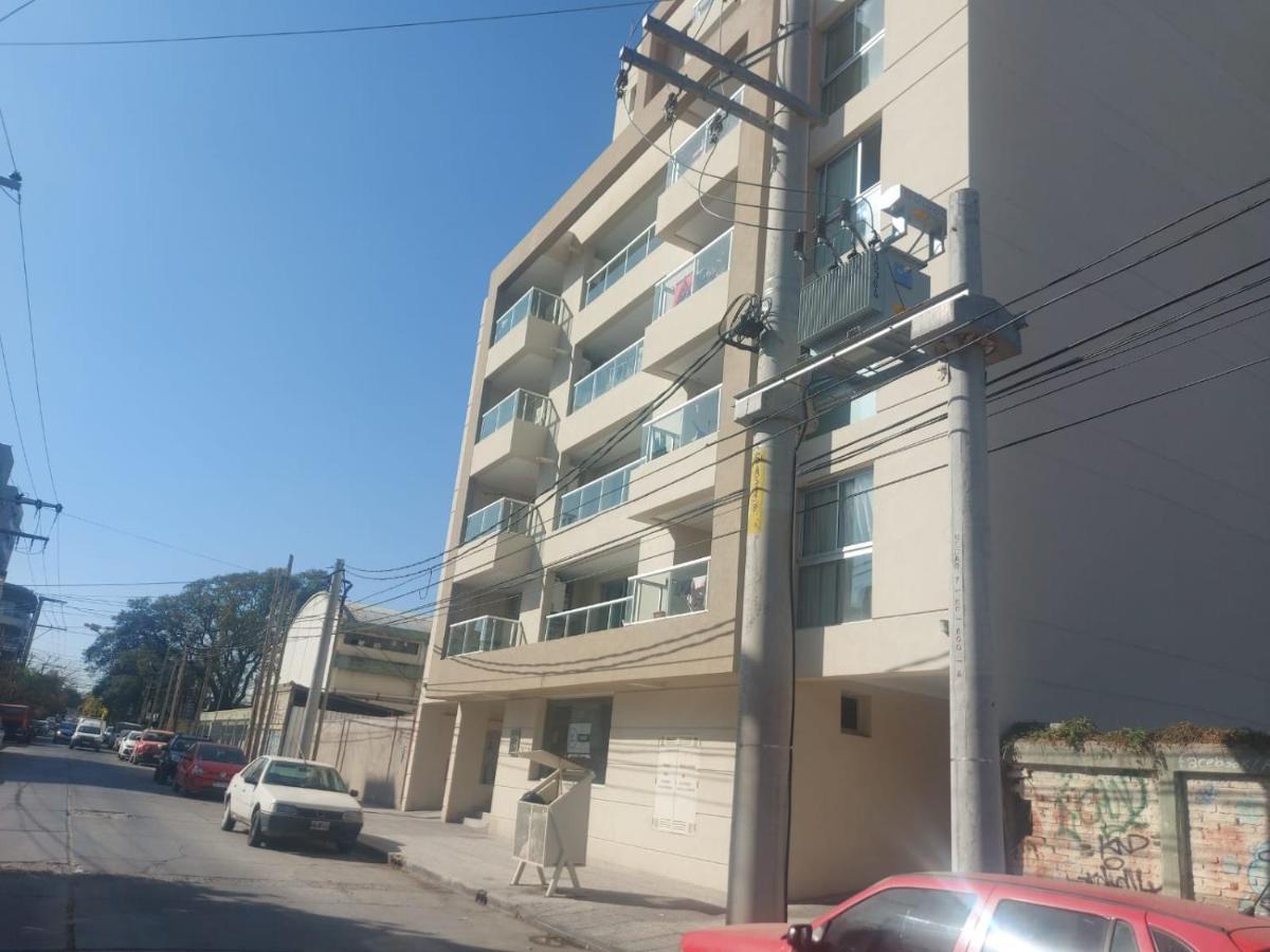 Hermoso Departamento De Dos En * Salta