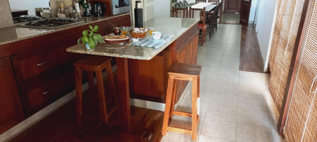 Aeropuerto A 5' Y Ruta Del Vino A 100 Mts Homestay Salta