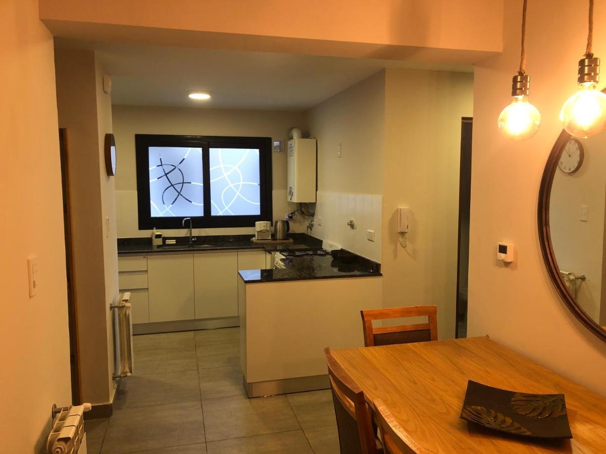 Departamento En Primer Piso A 900 Metros De La Balcarce