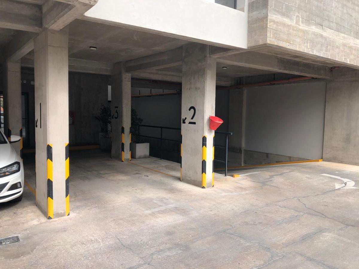Departamento En Primer Piso A 900 Metros De La Balcarce * Salta