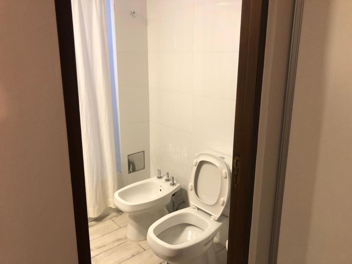 Apartamento Departamento En Primer Piso A 900 Metros De La Balcarce