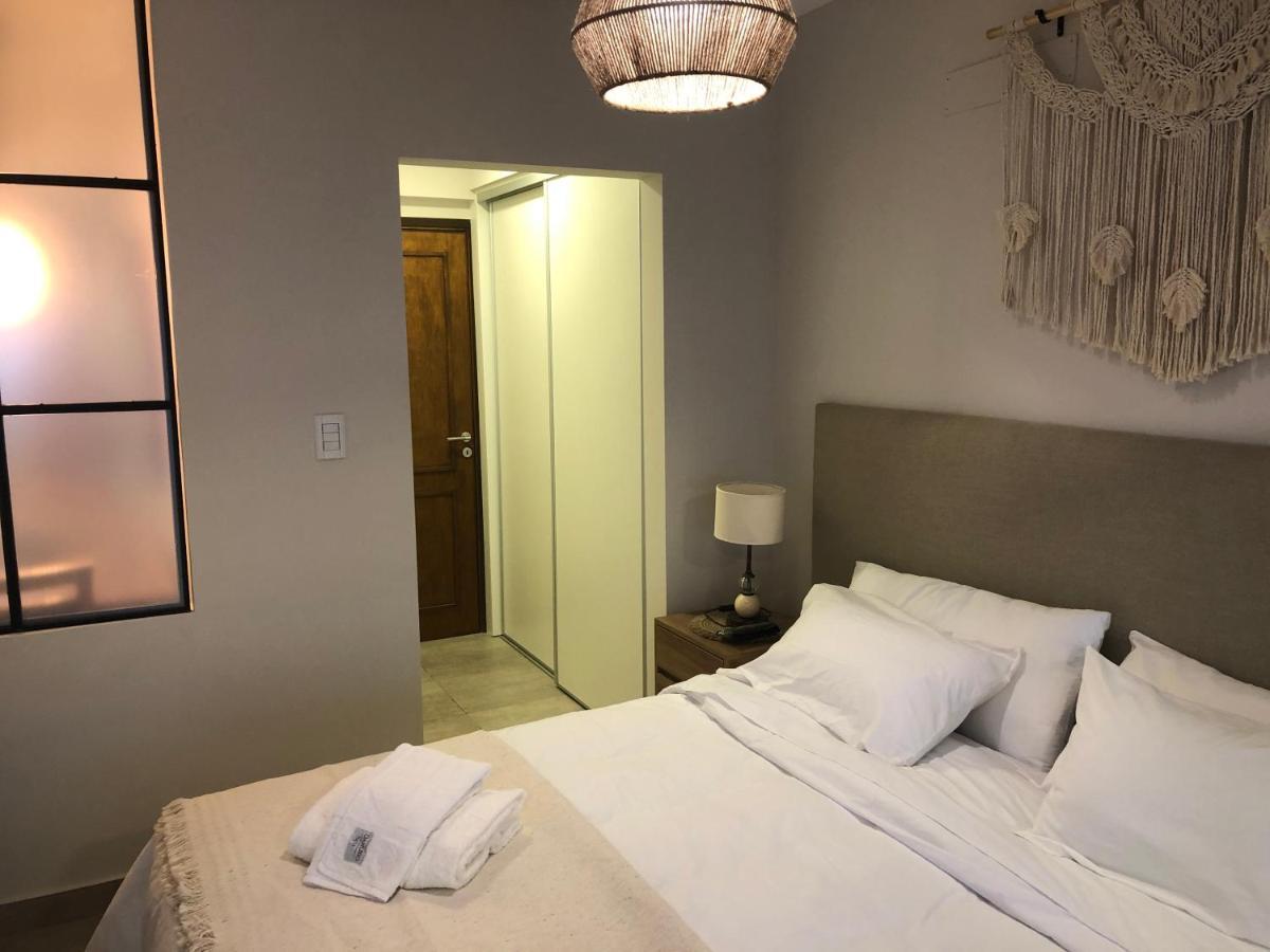 Departamento En Primer Piso A 900 Metros De La Balcarce