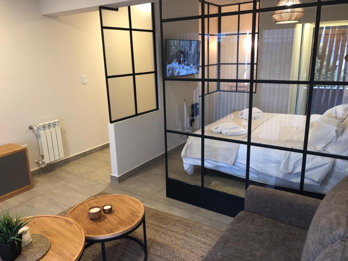 Departamento En Primer Piso A 900 Metros De La Balcarce *