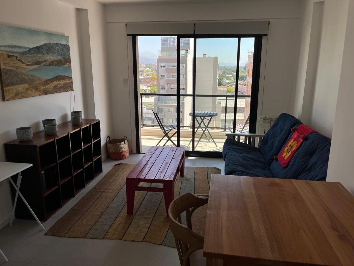 Dpto Excelente Ubicacion Con Parking Privado Apartamento