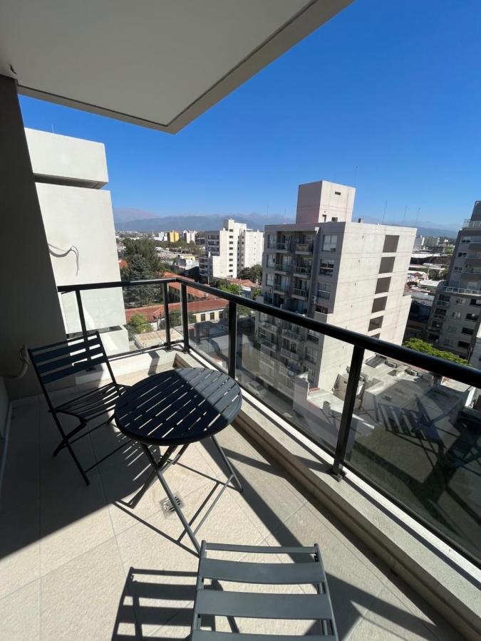 Dpto Excelente Ubicacion Con Parking Privado * Salta