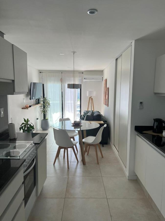 Apartamento Departamento Para 4 Con Pileta Y Parrilla! A Estrenar! *