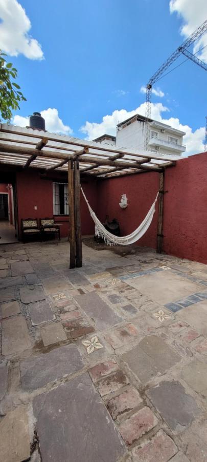 Punto * Salta