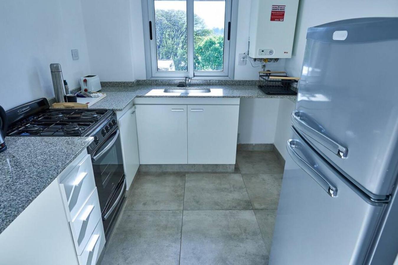 Apartamento Dpto 5 Personas En Capital 6 *
