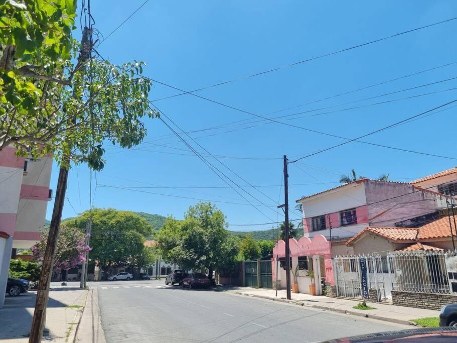 Casa Santa Amalia Ideal Familias Y Grupos A 10 Minutos Del Centro Salta