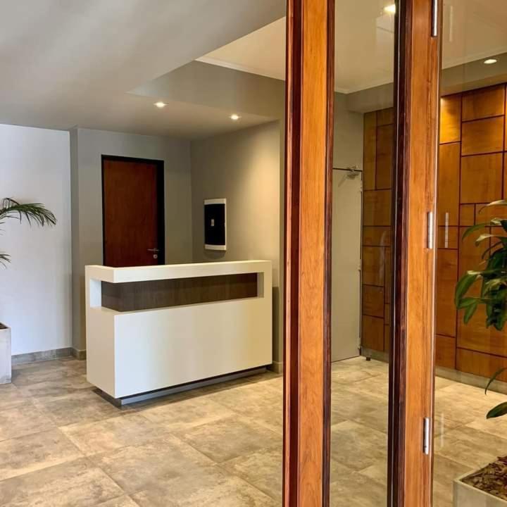 Apartamento Monoambiente Turistico La Linda De *