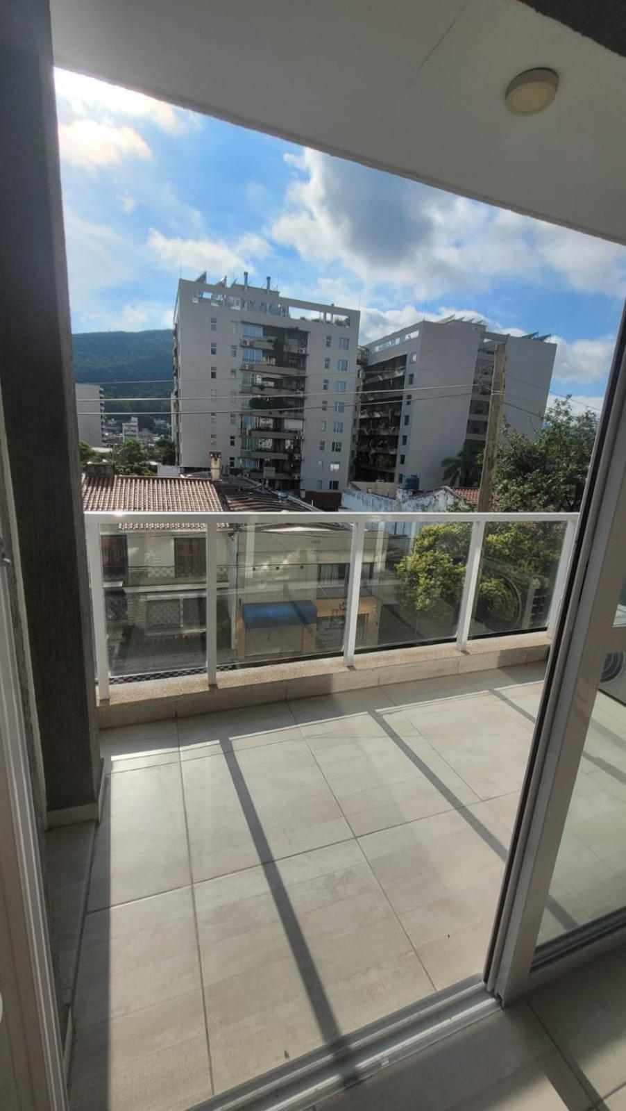 Dean Funes 302 * Salta