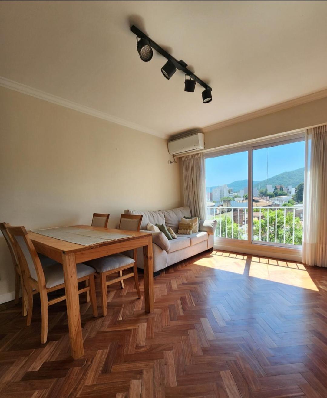 Apartamento Paseo Balcarce *