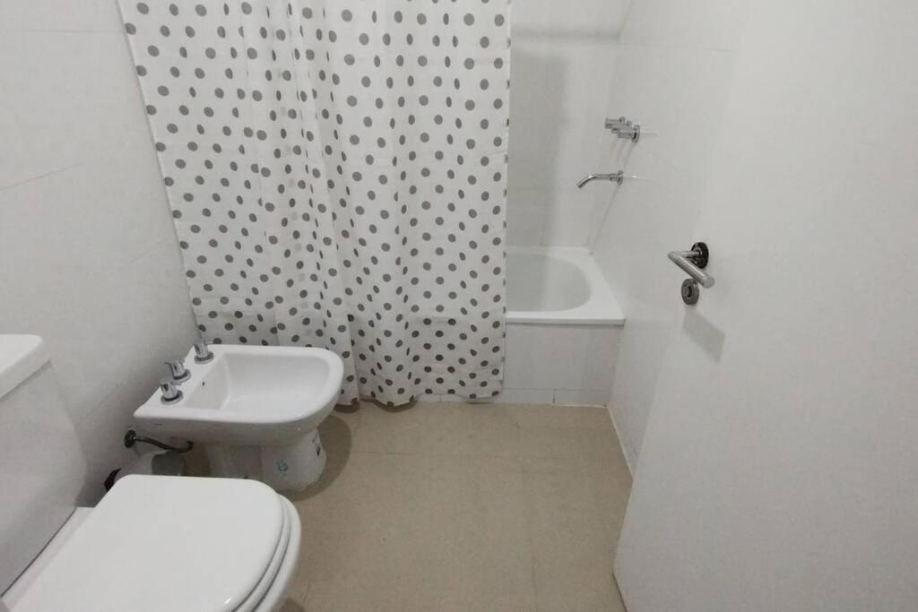 Bambu 1. Amplio Departamento.