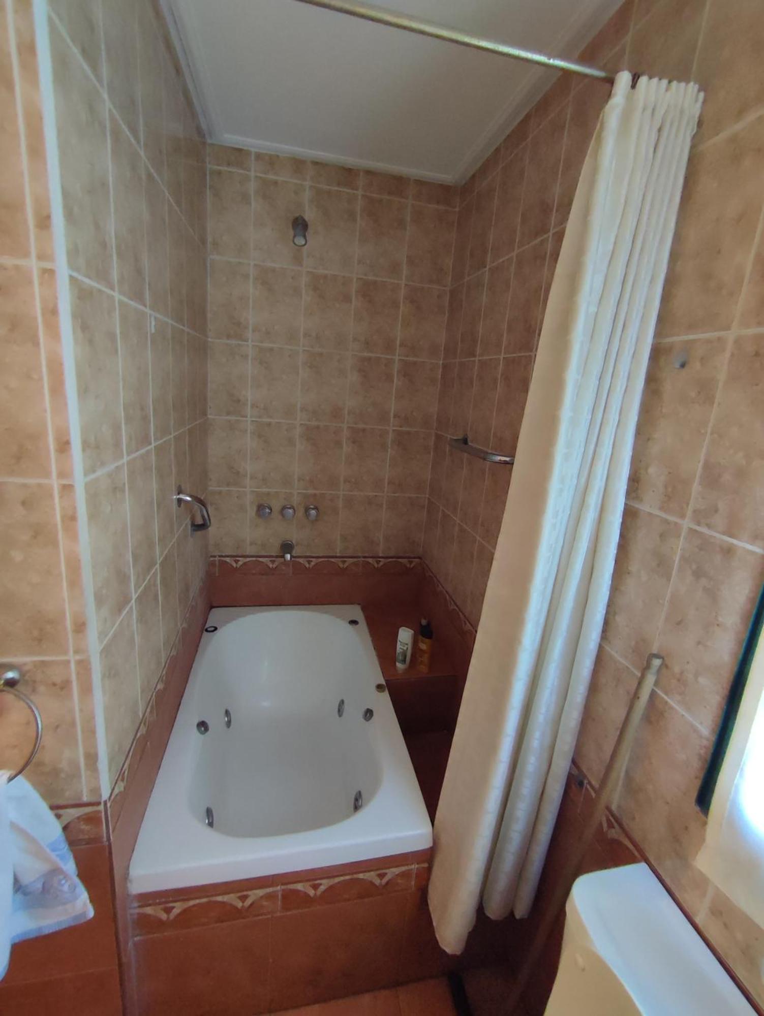 Edificio Dean Funes 321 Apartamento