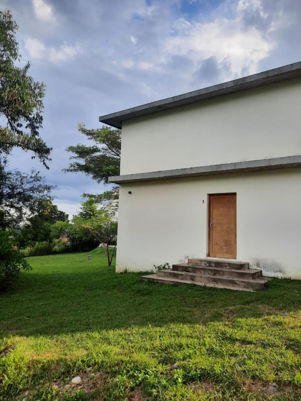Apartamento Apart La Nona Vaqueros