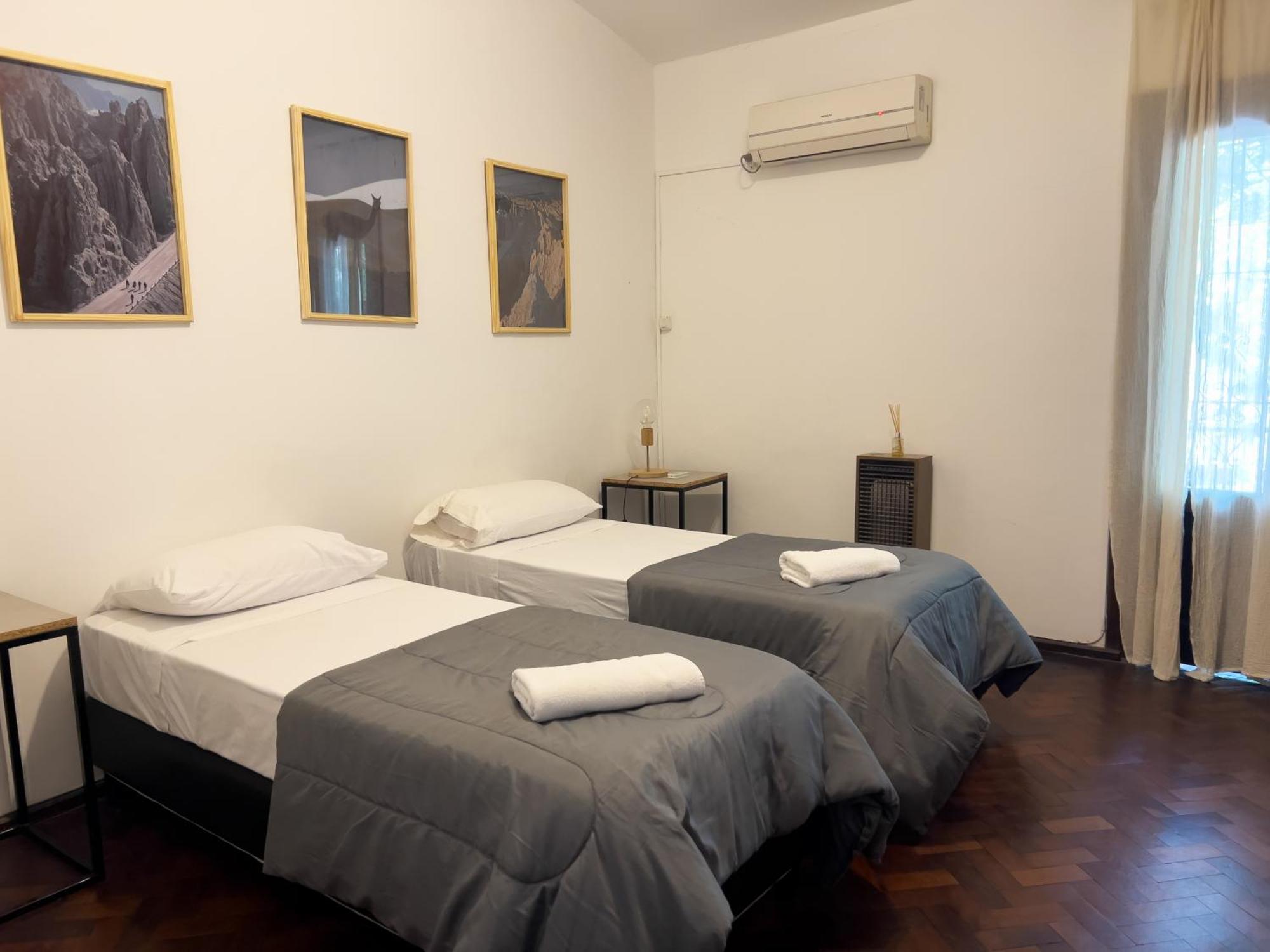 Hostal Casa Montana