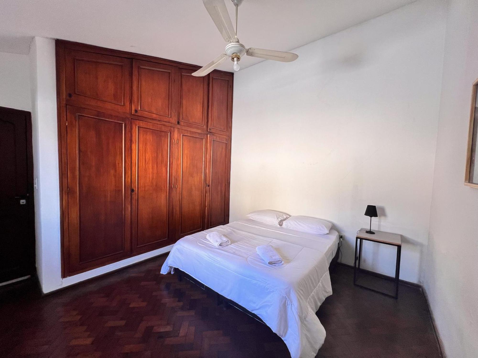 Casa Montana Hostal *