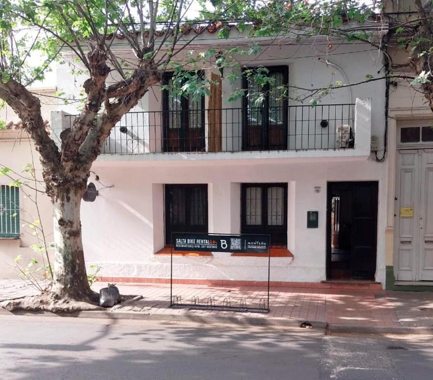 Casa Montana Hostal