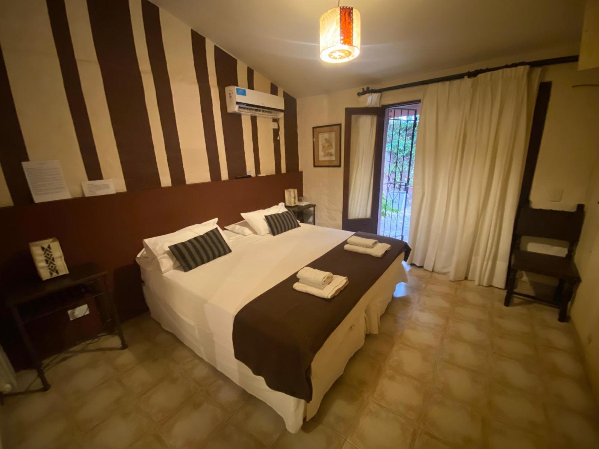 Chirimoyas Bed and breakfast