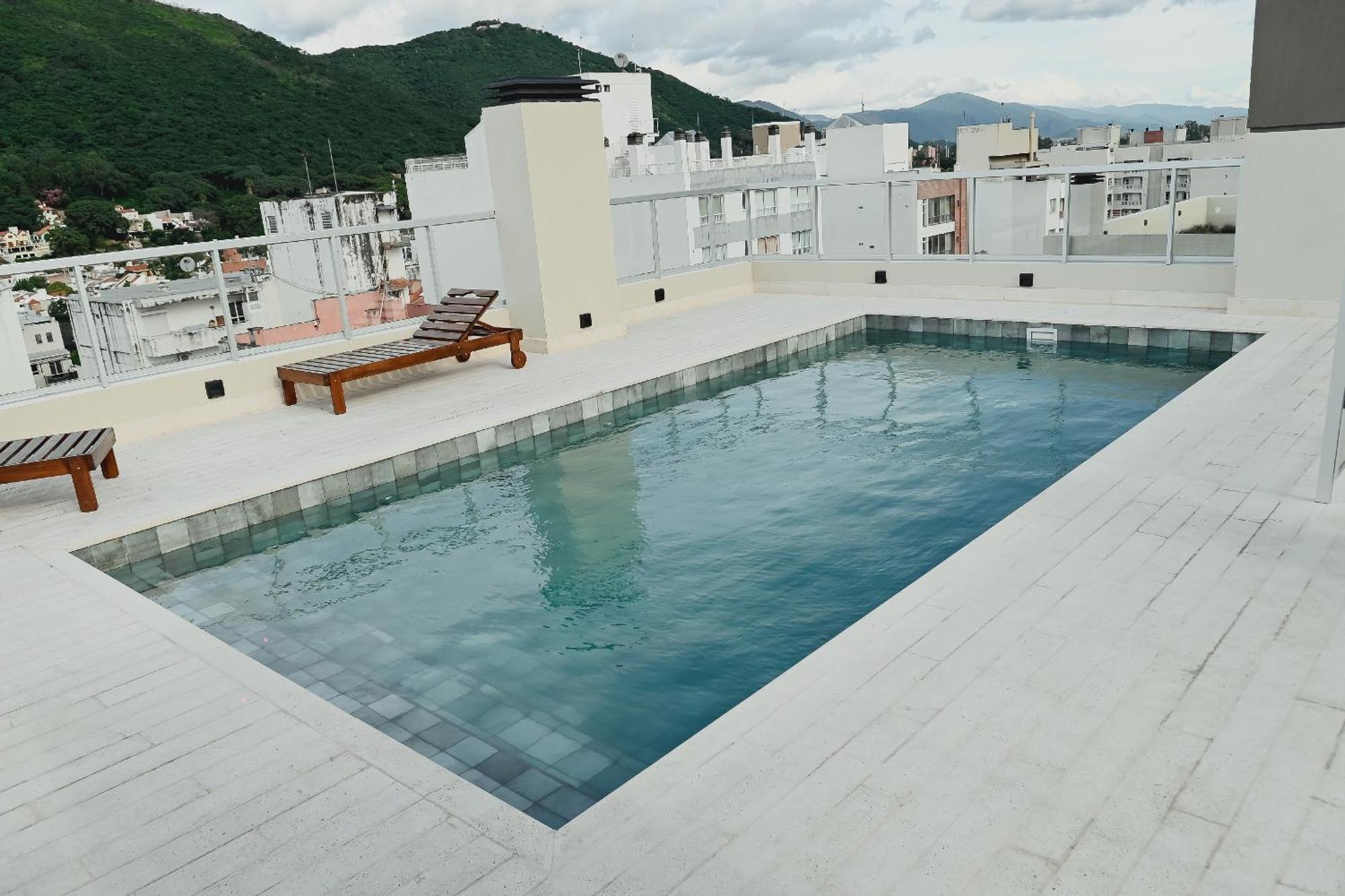 Alcazar Premium *