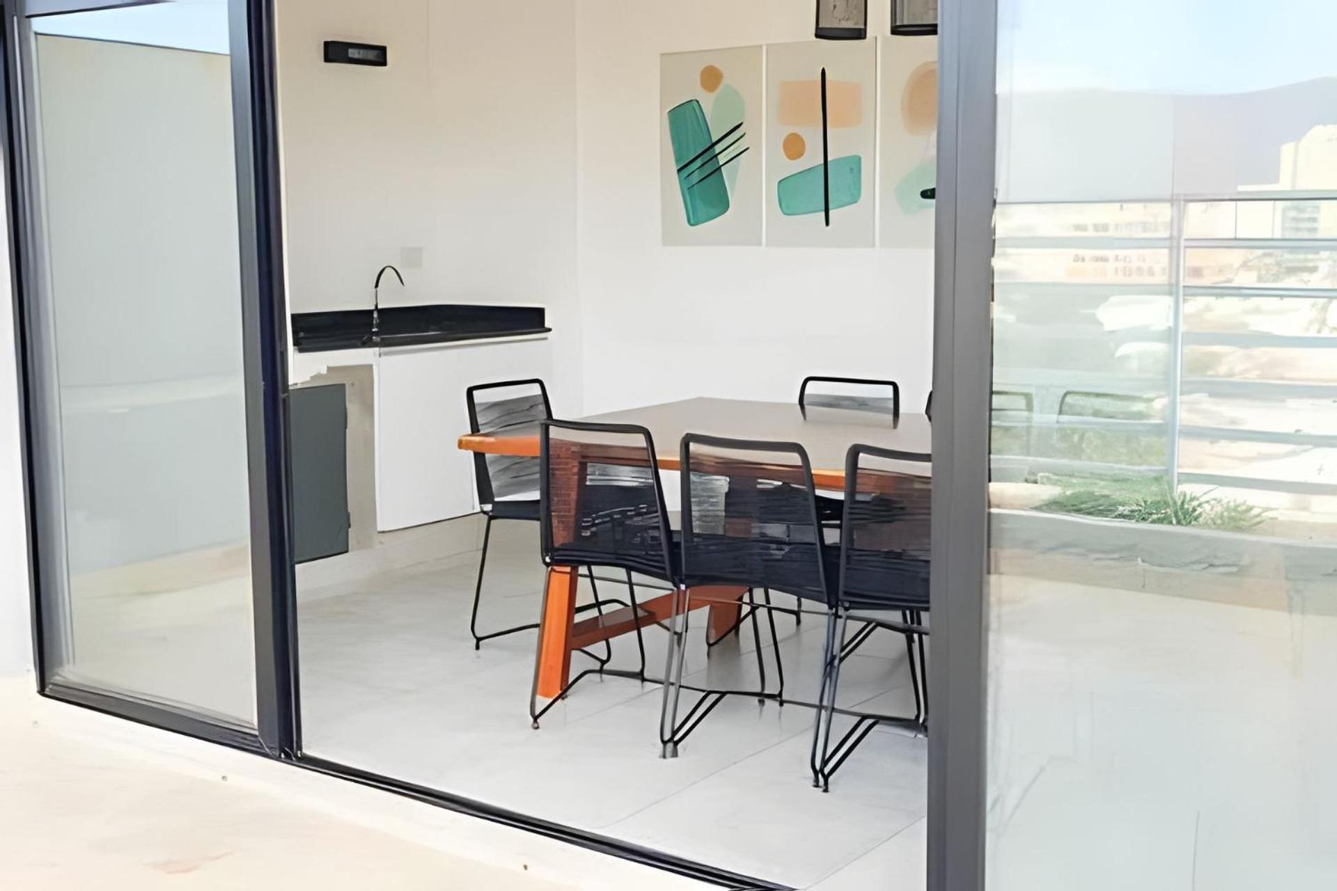 Mike Studio, Pileta Climatizada, P/ 2 Personas. Apartamento *