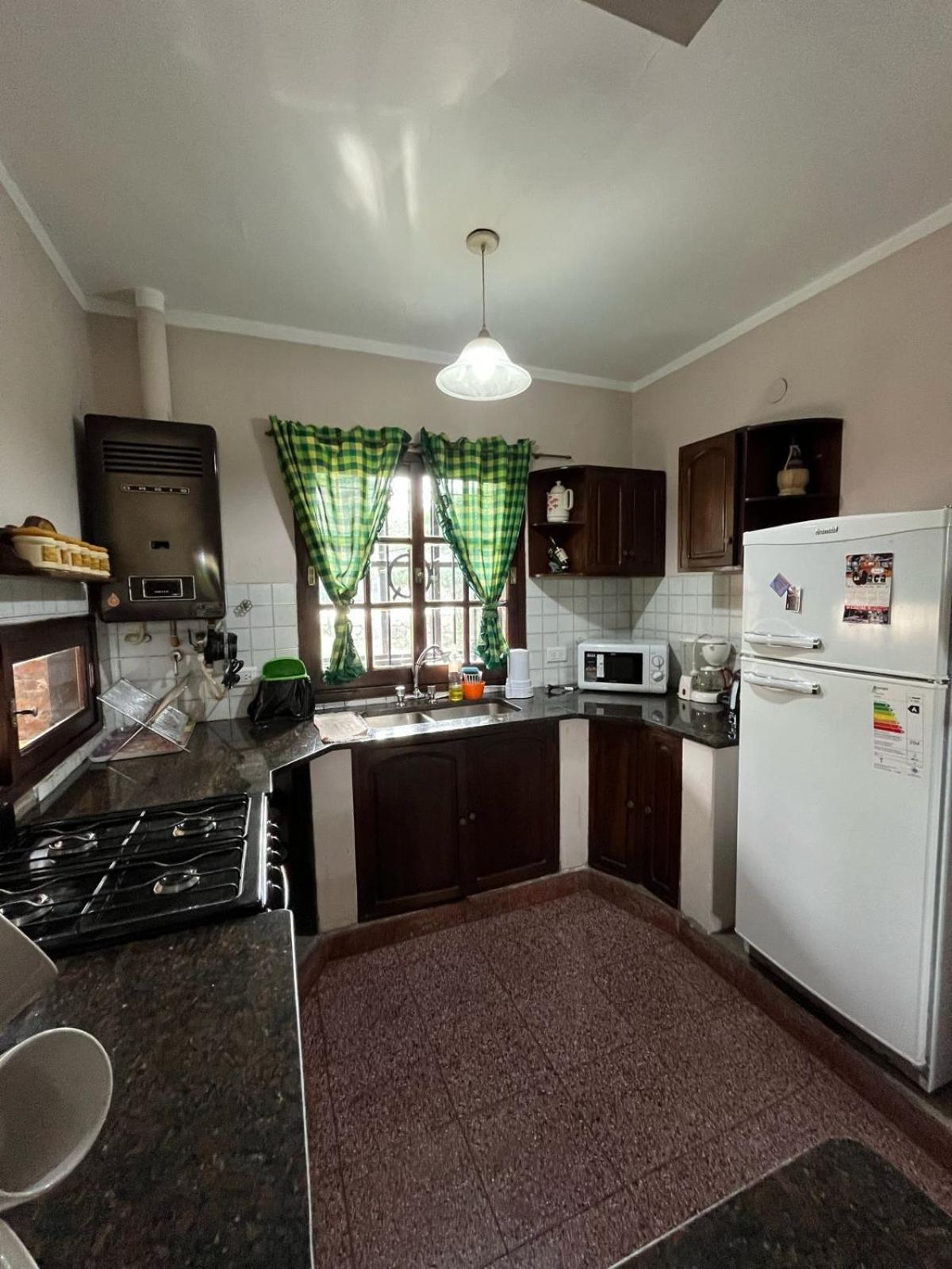 Casa Grand Bourg Con Magnífica Vista Y Pileta Salta