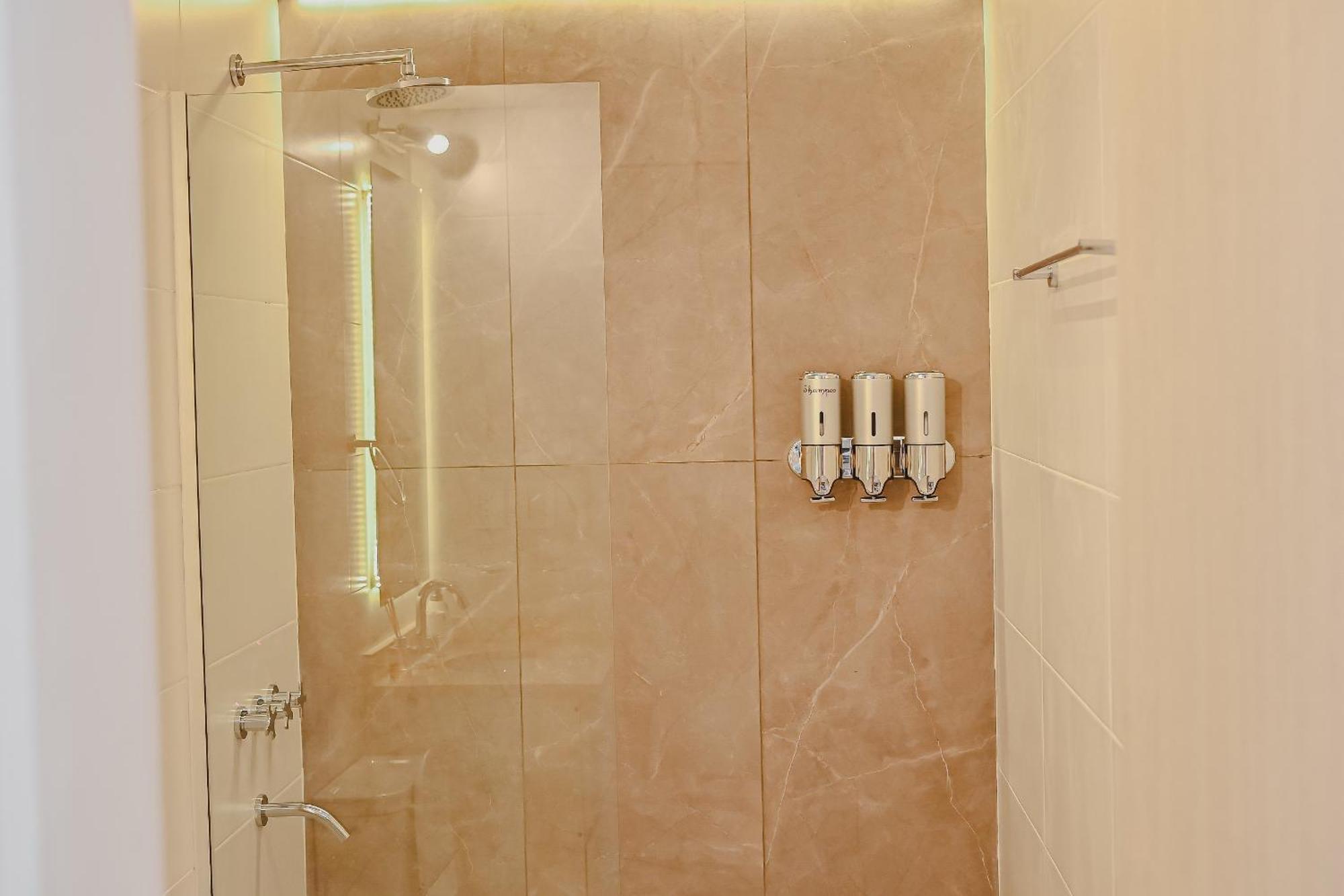 Alcazar Premium