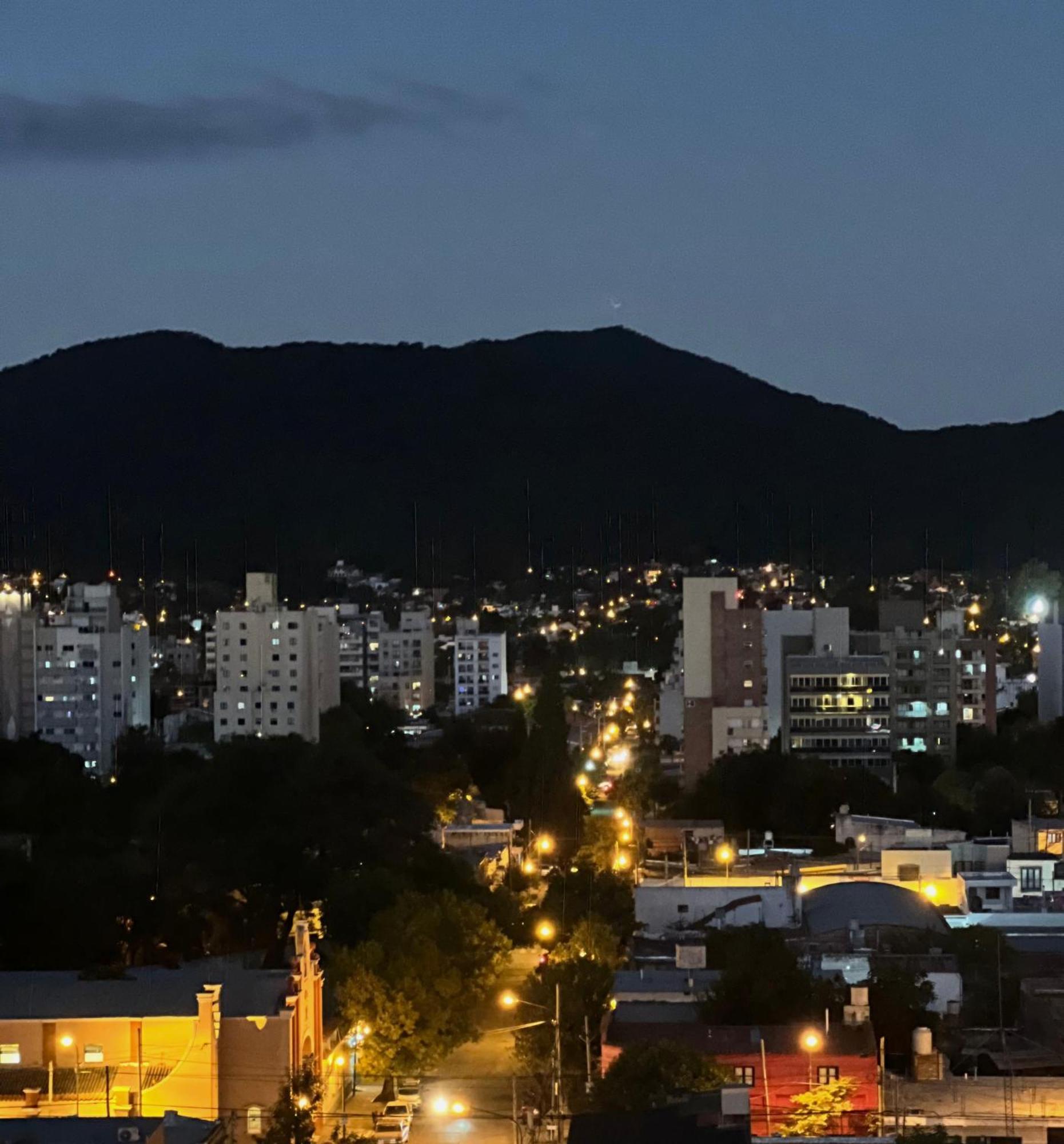 Apartamento Moderno Departamento De Dos Salta