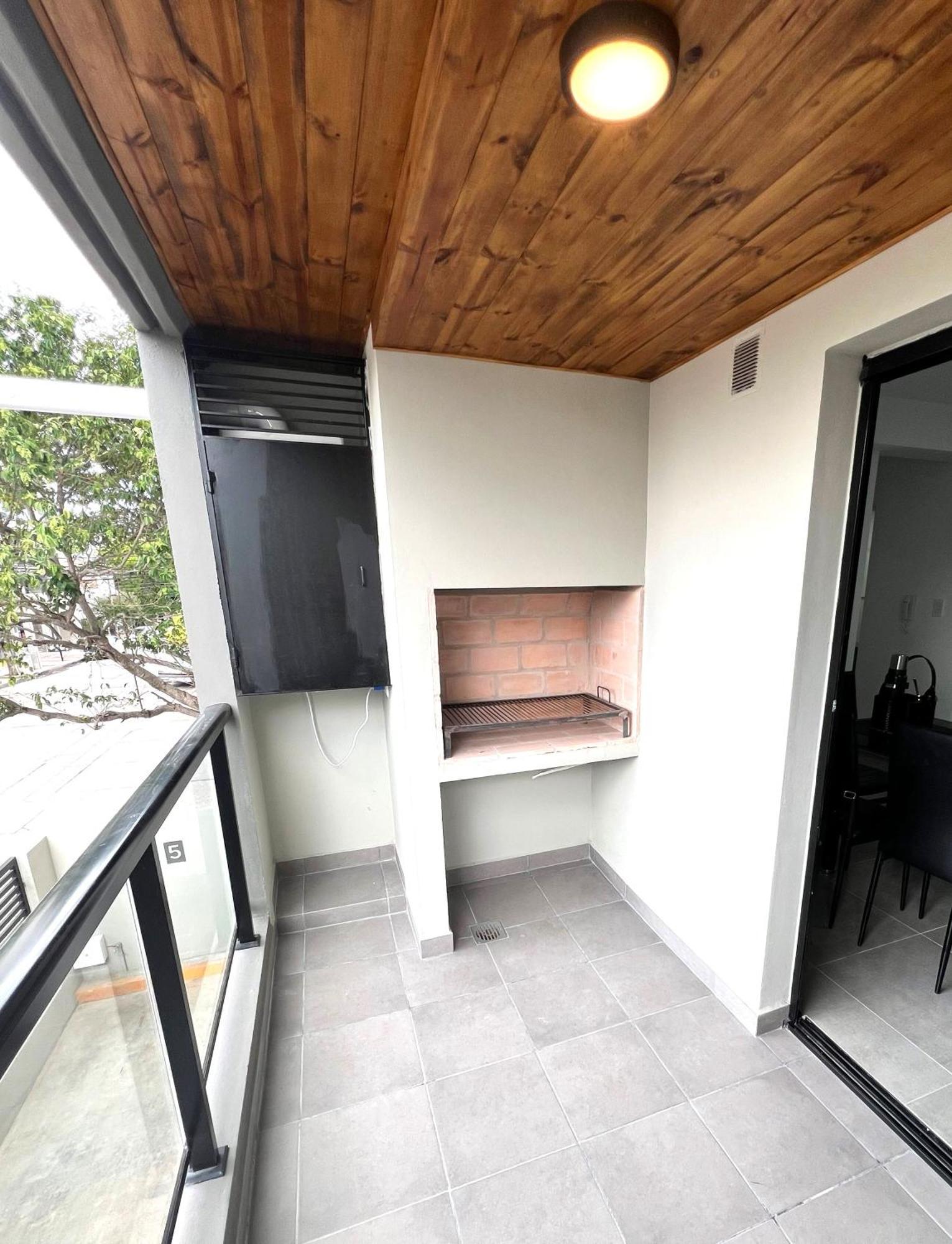 Moderno Departamento De Dos *