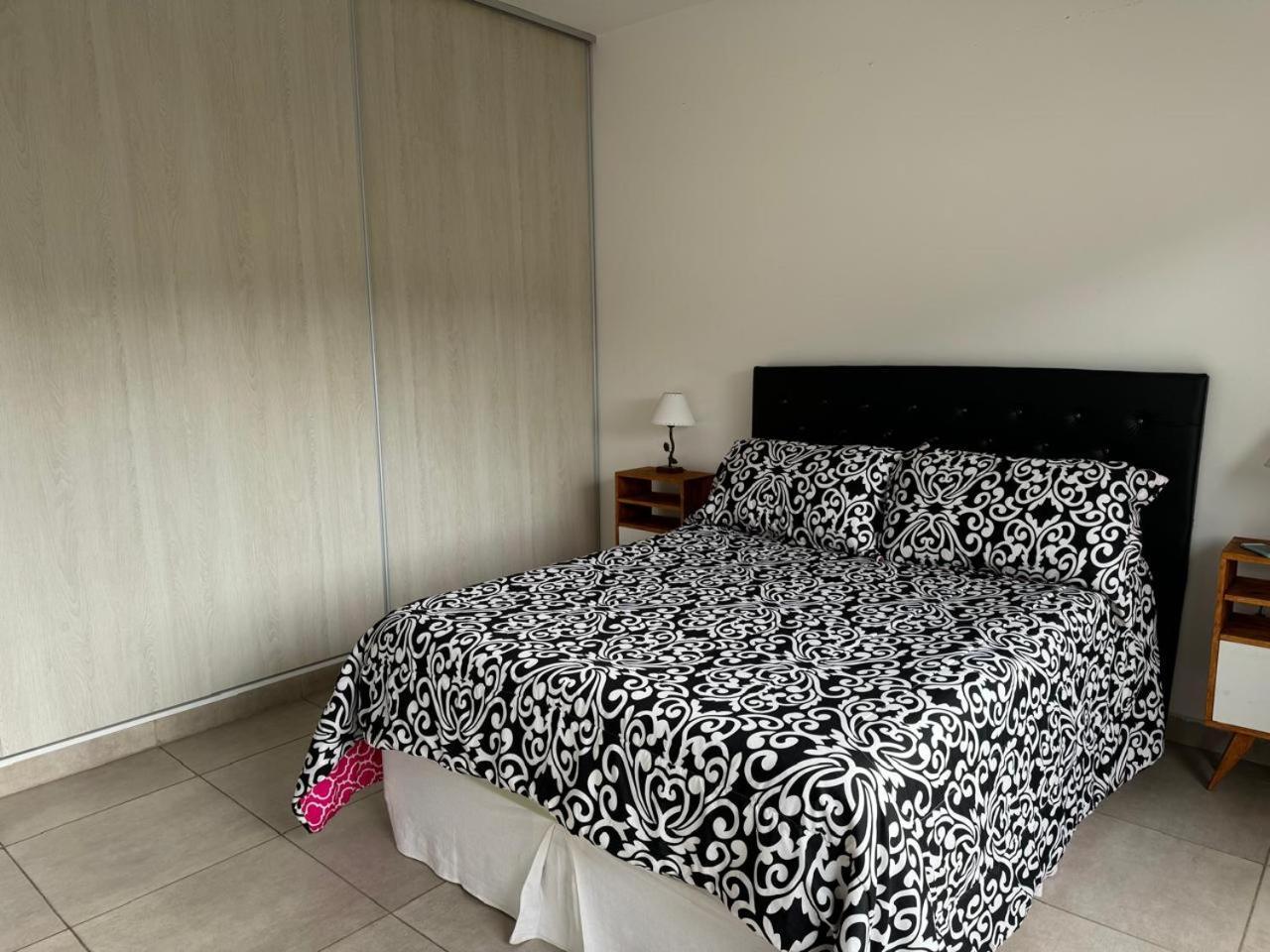 Dpto Zona Shopping Alto Noa Apartamento Salta