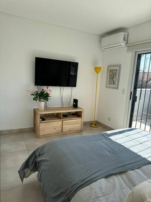 Departamento Rivadavia 4 Apartamento *